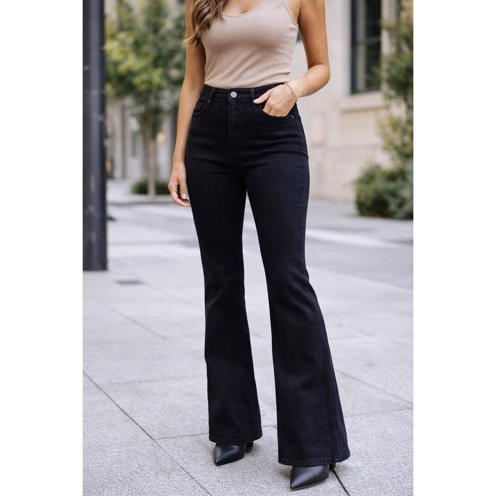 Old Navy Wow Flare Jeans Womens 12 Black High Rise Stretch Bootcut